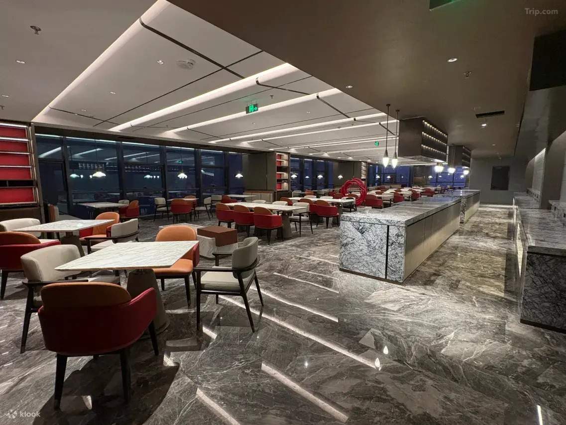 [우이광장 인근] 창사 우이광장 IFS 국제금융센터 야치 호텔(플래그십 스토어) 숙박 패키지